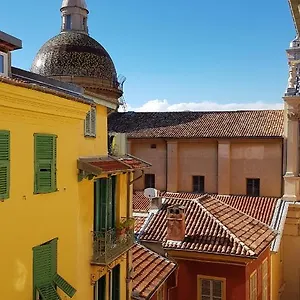 Sunny In Heart Of Old Town Apartment Nizza